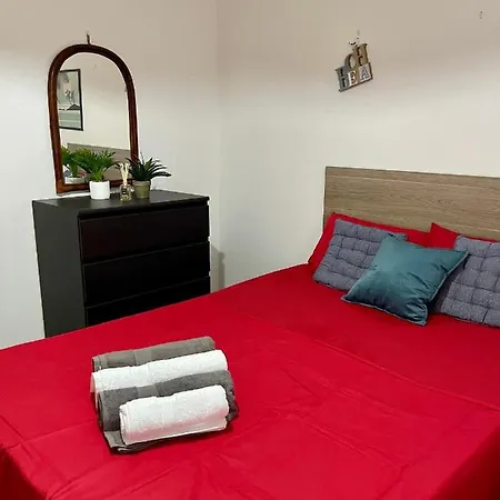 Private Room In A Modern Bugibba Apartment *